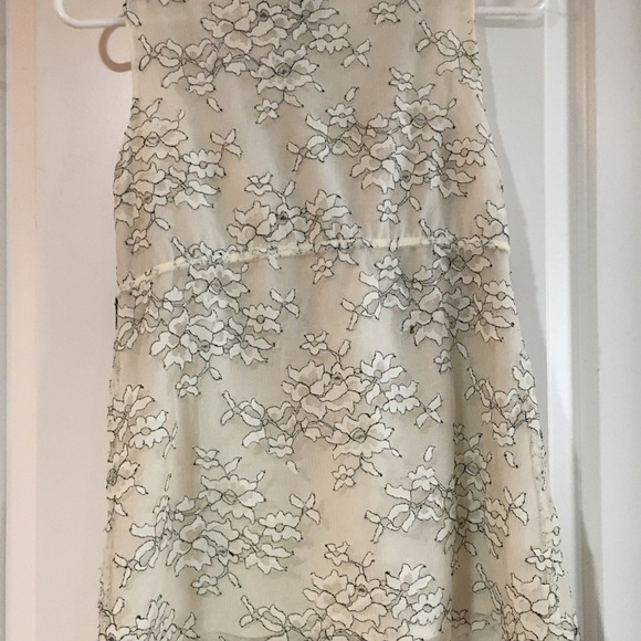 New York & Company lace & beaded dress top Medium - Picture 8 of 9